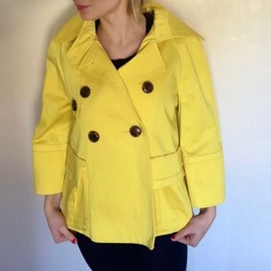 Yellow pea coat